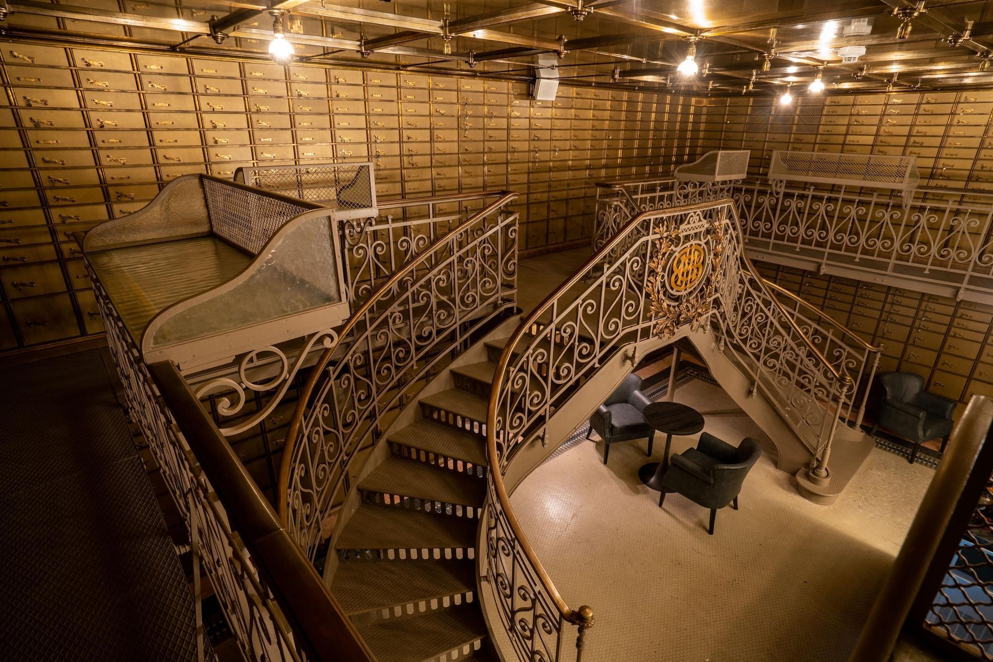 The Marmorosch Bucharest, Autograph Collection Hotel Exterior photo The staircase of the vault