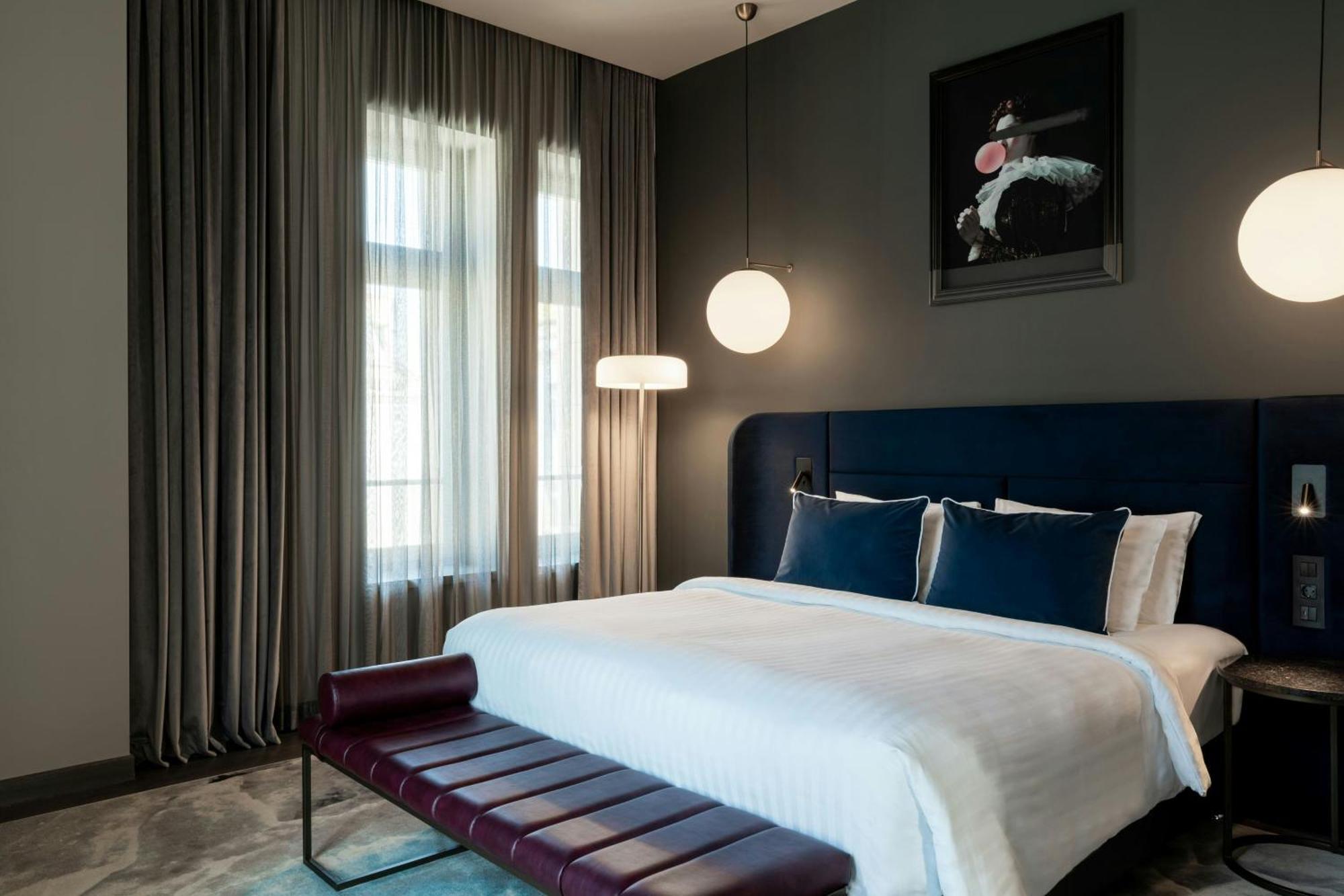 The Marmorosch Bucharest, Autograph Collection Hotel Exterior photo A bedroom at the hotel